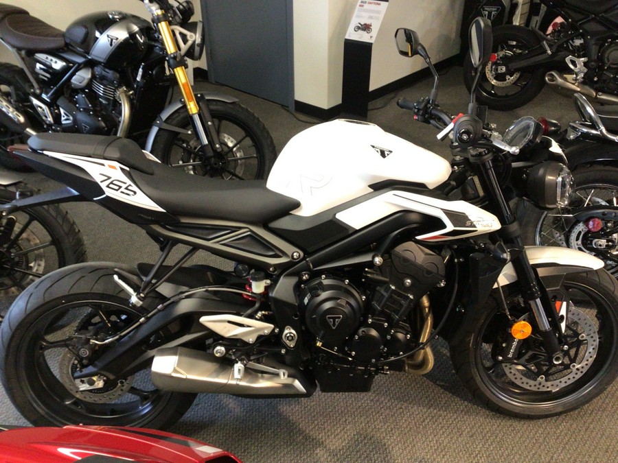 2025 Triumph Street Triple 765 R