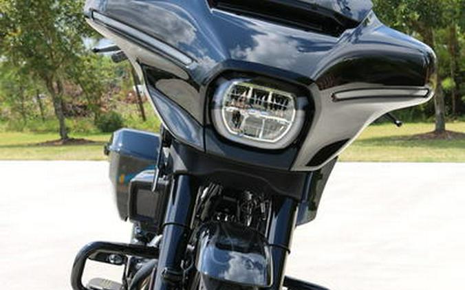 2025 Harley-Davidson® FLHX - Street Glide®