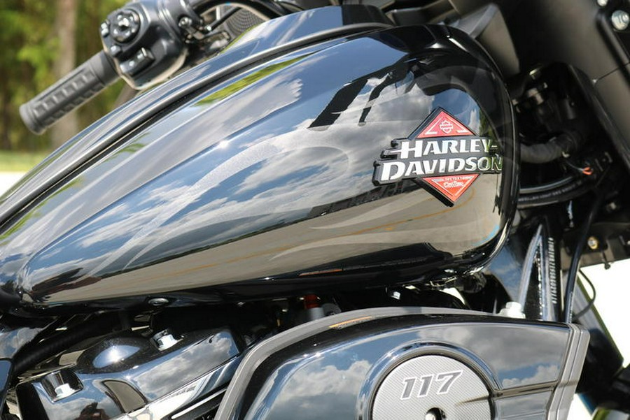 2025 Harley-Davidson® FLHX - Street Glide®