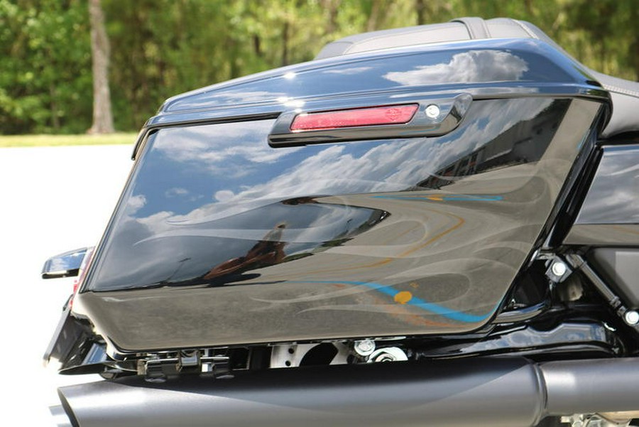 2025 Harley-Davidson® FLHX - Street Glide®