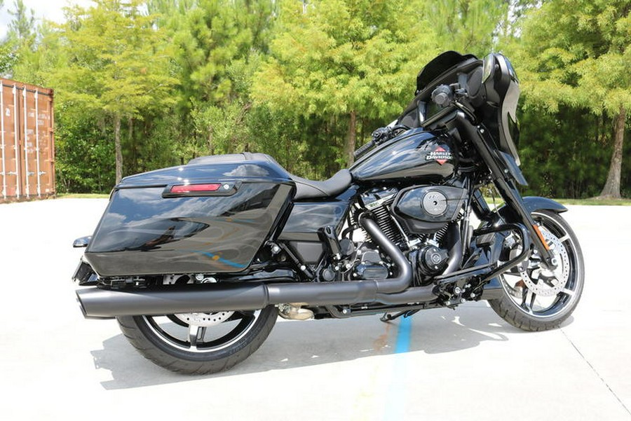 2025 Harley-Davidson® FLHX - Street Glide®