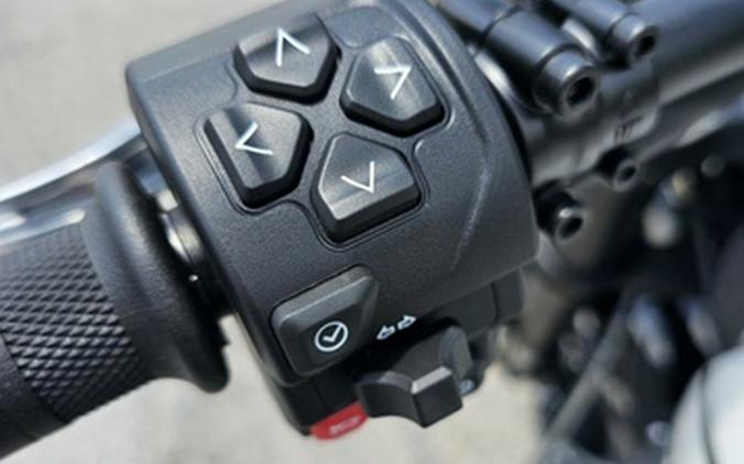 2024 TRIUMPH Scrambler 1200 X Ash Grey