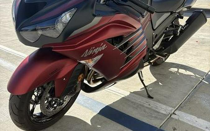 2025 Kawasaki Ninja® ZX™-14R ABS