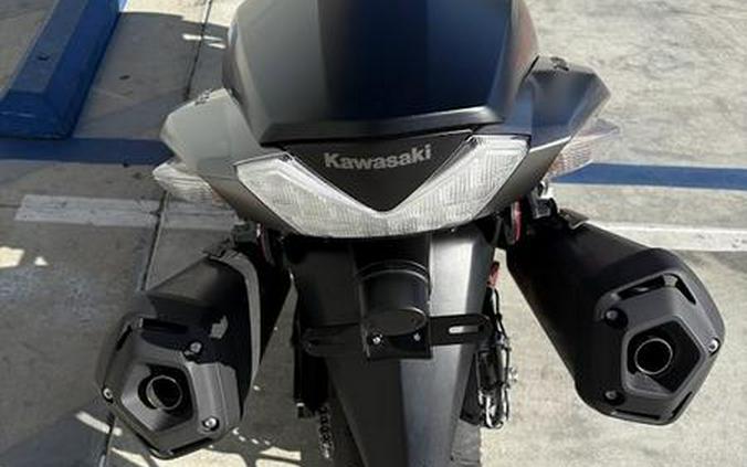 2025 Kawasaki Ninja® ZX™-14R ABS
