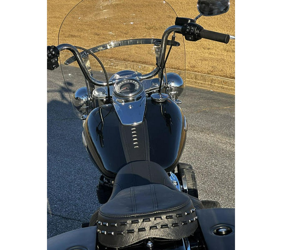 2024 Harley-Davidson® FLHCS - Heritage Classic