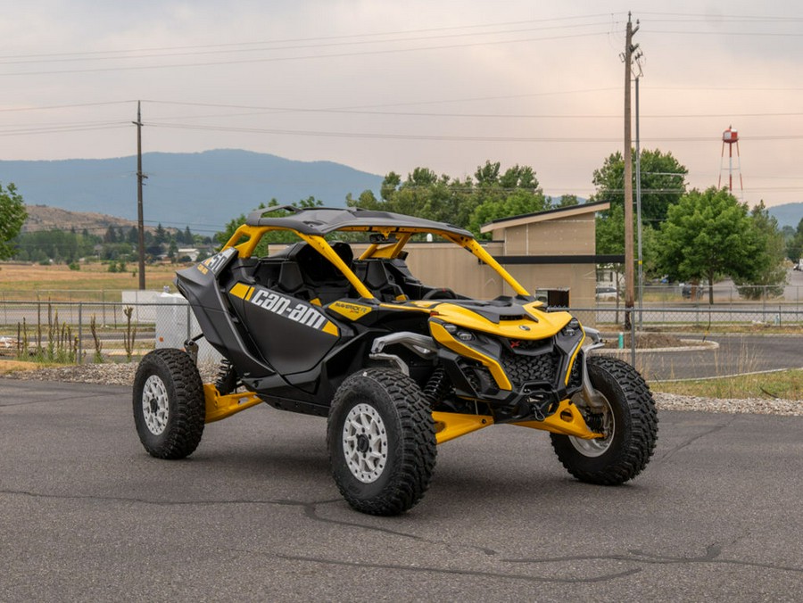 2024 Can-Am™ Maverick R X rs