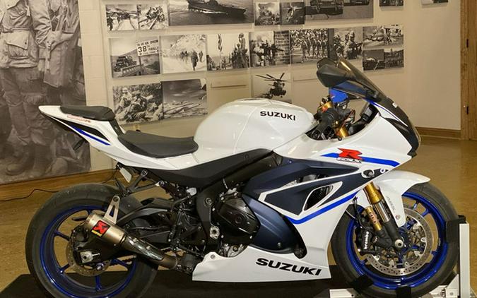 2023 Suzuki GSX-R 1000R