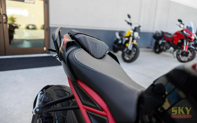 2021 Triumph Street Triple R Sapphire Black