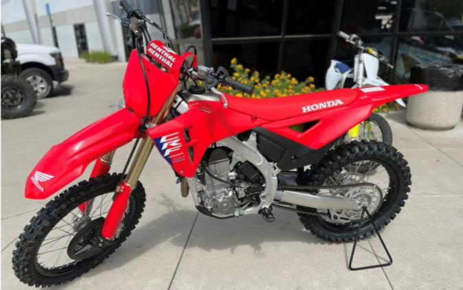 2025 Honda CRF450R Review [First Ride at Ironman Raceway]