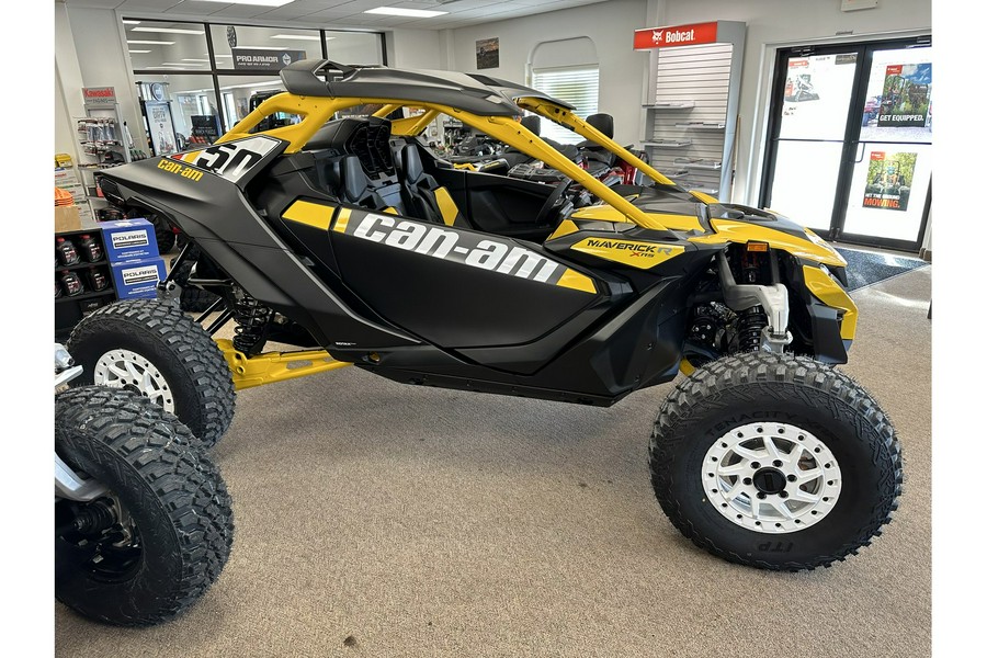 2024 Can-Am Maverick R X RS With Smart-Shox Black & Yellow