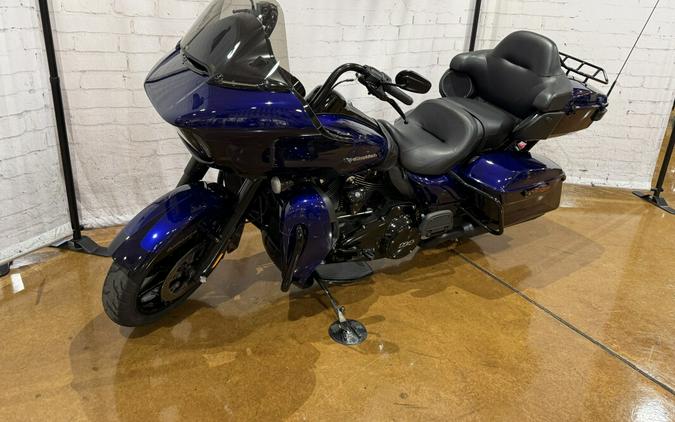 2020 Harley-Davidson® Road Glide® Limited Zephyr Blue/Black Sunglo