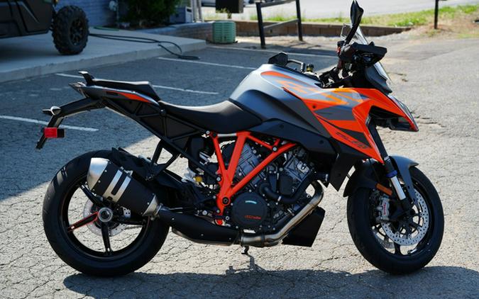 2024 KTM Super Duke 1290 GT