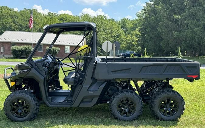 2026 Can-Am Defender 6X6 XT HD10