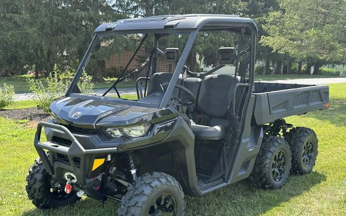 2026 Can-Am Defender 6X6 XT HD10