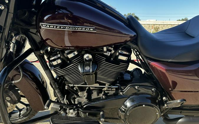 2018 Harley-Davidson Street Glide Special Twisted Cherry