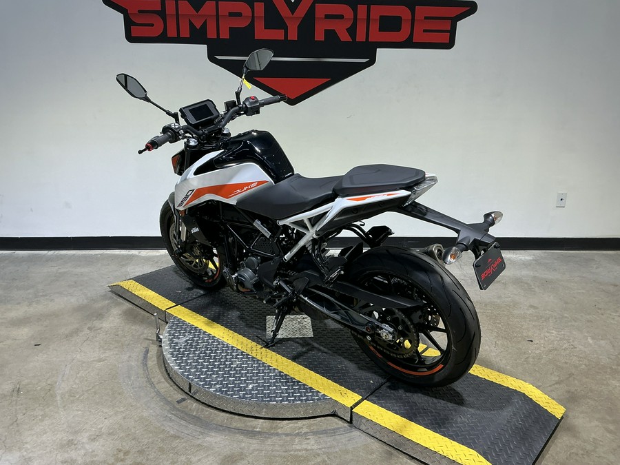 2021 KTM 390 Duke