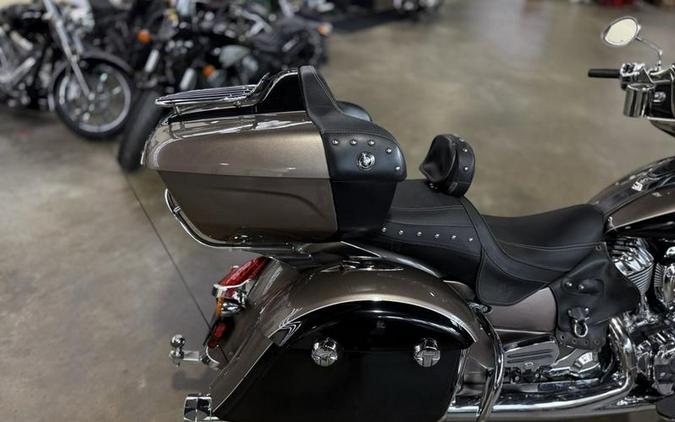 2018 Indian Motorcycle® Roadmaster® ABS Thunder Black