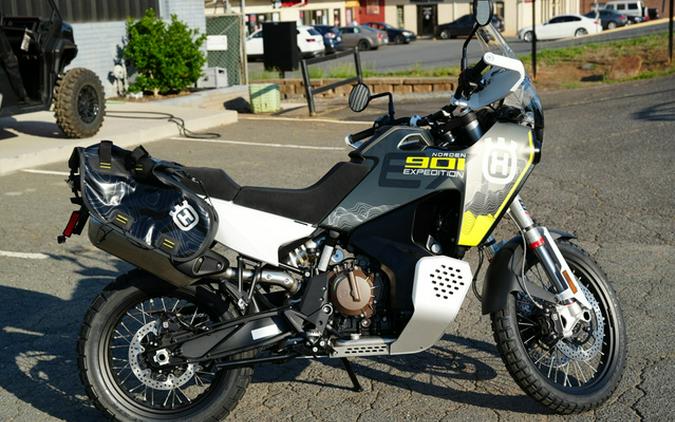 2025 Husqvarna Motorcycles Norden 901