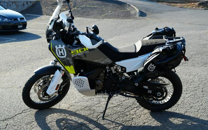 2025 Husqvarna Motorcycles Norden 901
