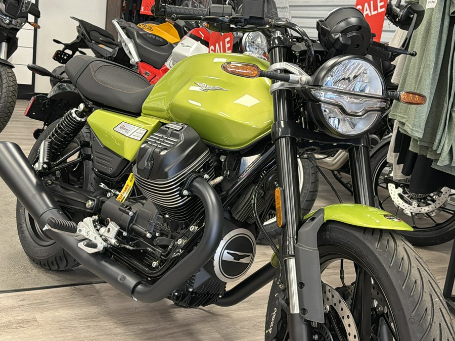2026 Moto Guzzi V7 Sport
