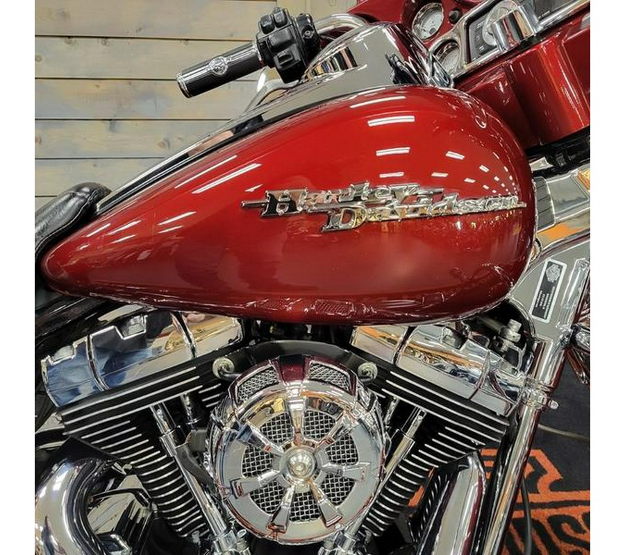 2010 Harley-Davidson® FLHX - Street Glide®