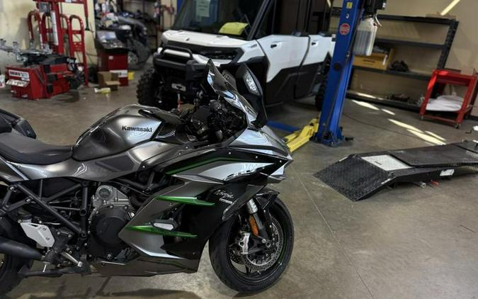 2019 Kawasaki Ninja H2™ SX SE+