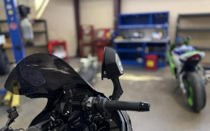 2019 Kawasaki Ninja H2™ SX SE+
