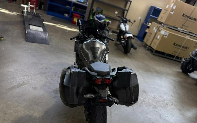 2019 Kawasaki Ninja H2™ SX SE+