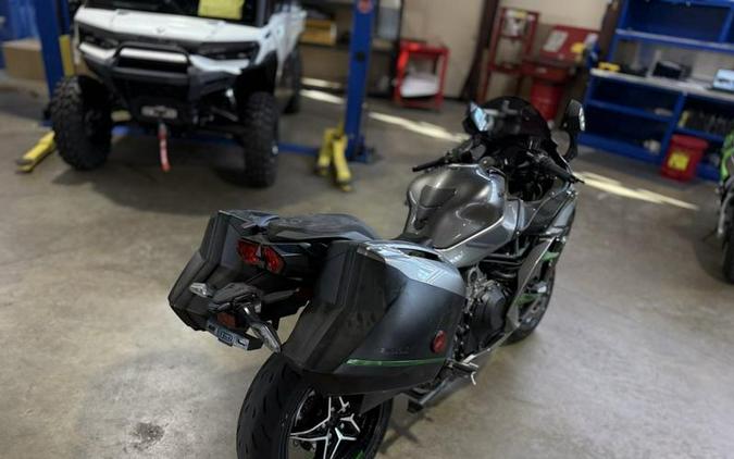 2019 Kawasaki Ninja H2™ SX SE+