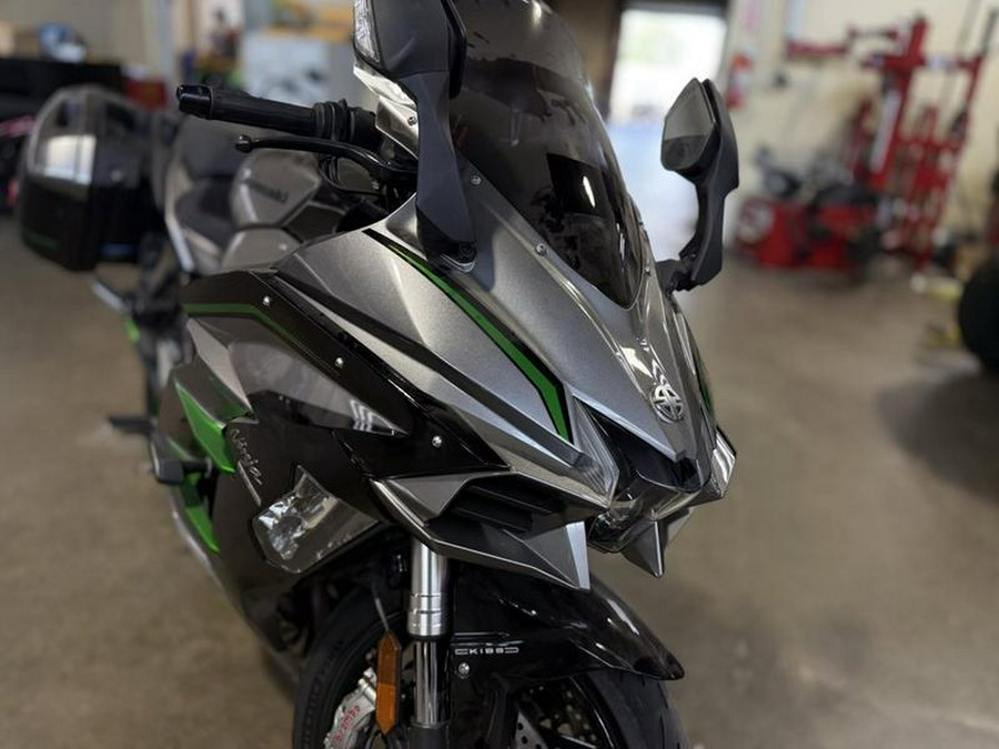 2019 Kawasaki Ninja H2™ SX SE+