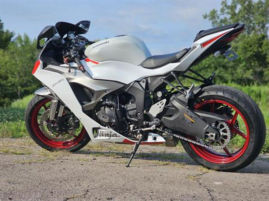 2025 Kawasaki Ninja® ZX™-6R