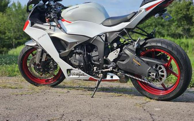 2025 Kawasaki Ninja® ZX™-6R