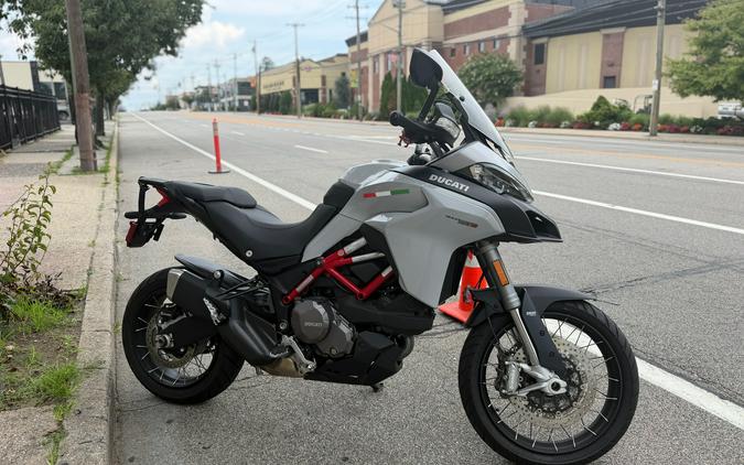 2020 Ducati Multistrada 950 S Spoked Wheel