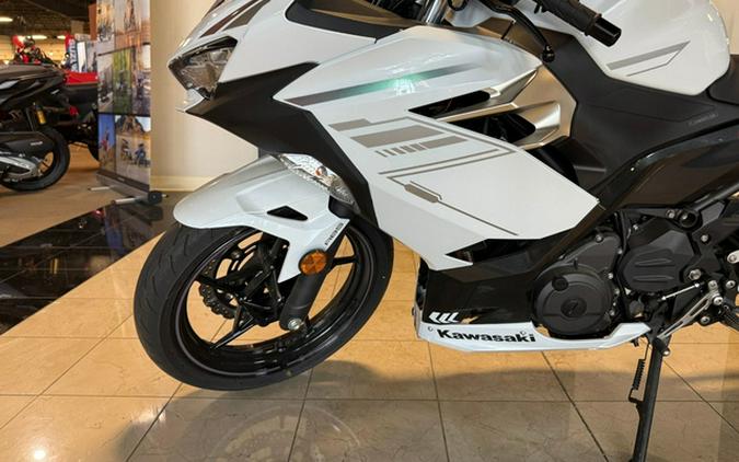 2023 Kawasaki Ninja 400 ABS