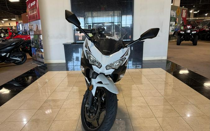 2023 Kawasaki Ninja 400 ABS
