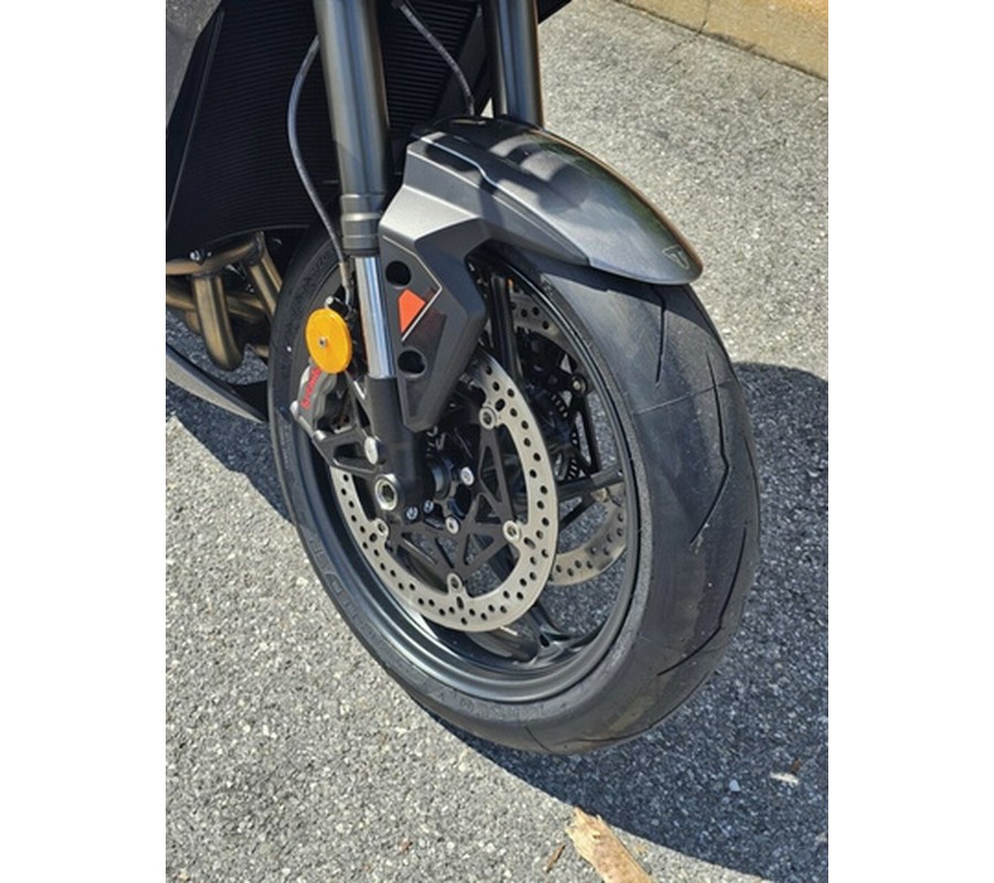 2025 Triumph Street Triple 765 RS Silver Ice RS