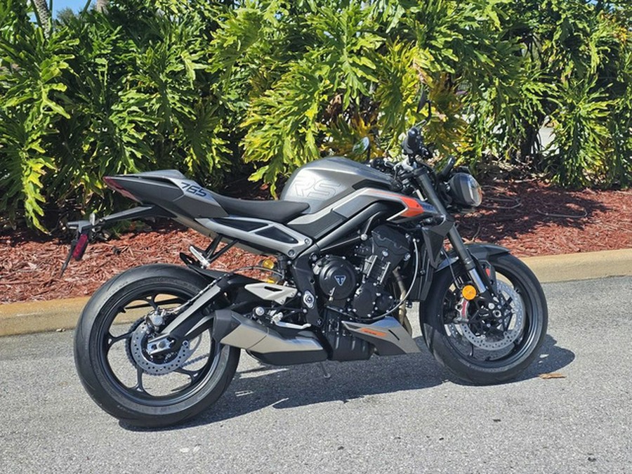 2025 Triumph Street Triple 765 RS Silver Ice RS