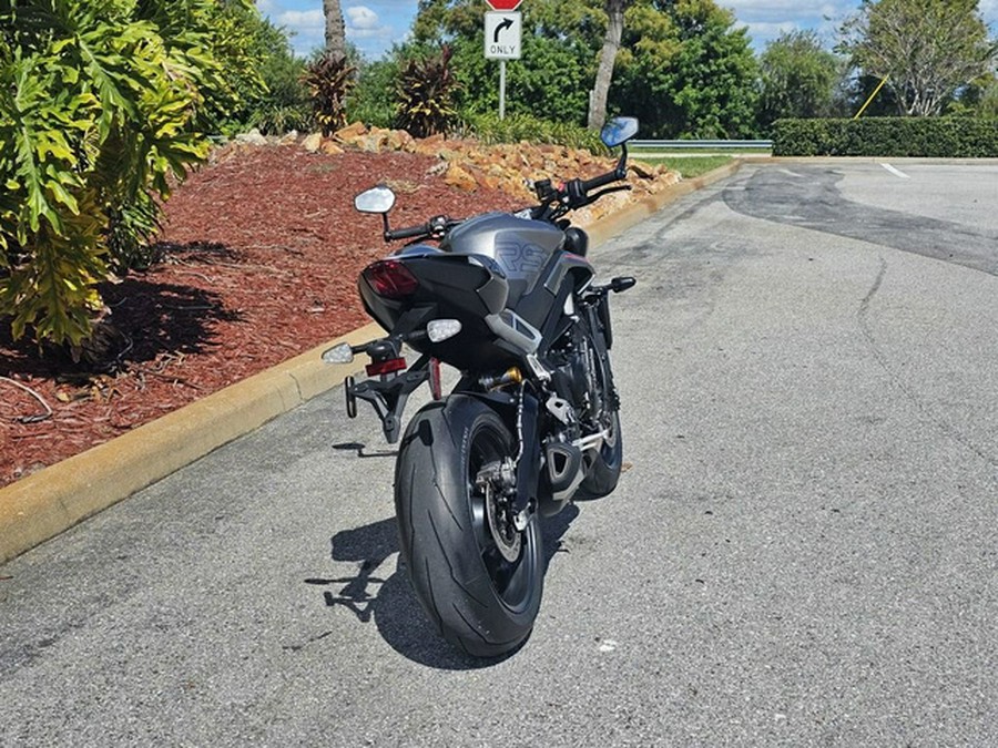 2025 Triumph Street Triple 765 RS Silver Ice RS