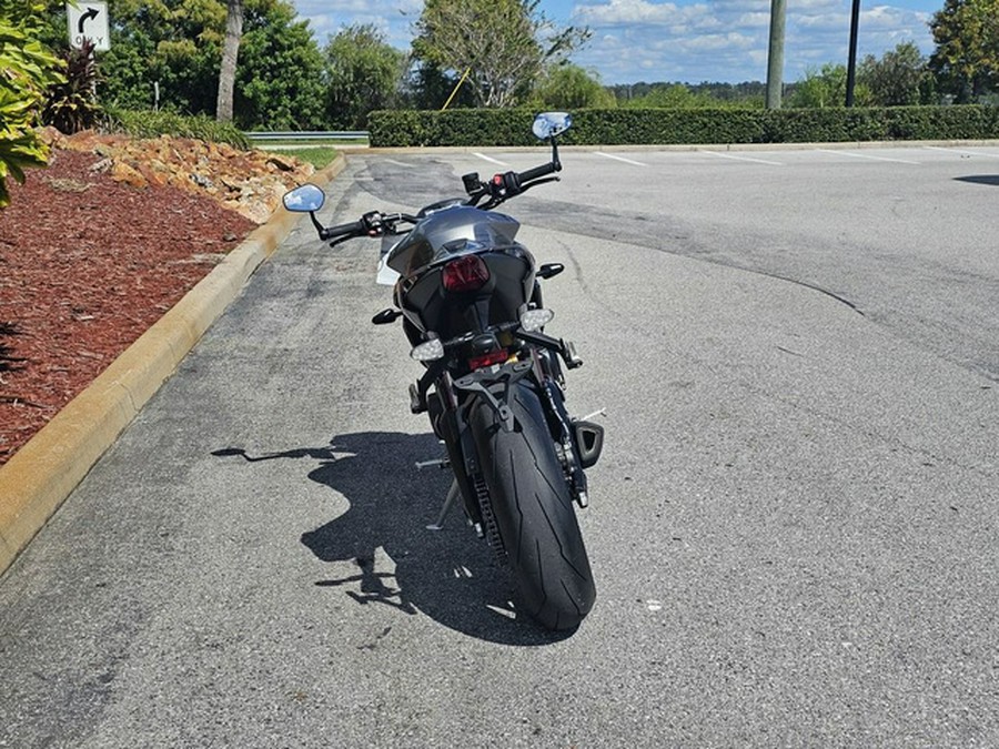 2025 Triumph Street Triple 765 RS Silver Ice RS