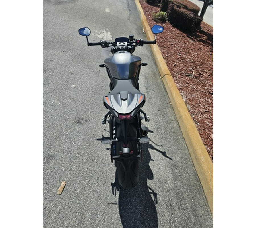 2025 Triumph Street Triple 765 RS Silver Ice RS