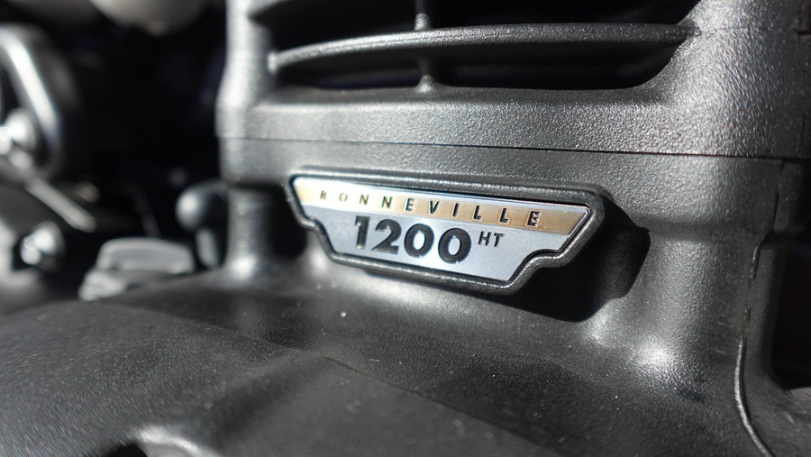 2025 Triumph Bonneville Bobber TFC