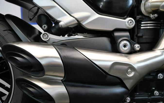 2021 Triumph Rocket 3 GT Silver Ice/Storm Grey