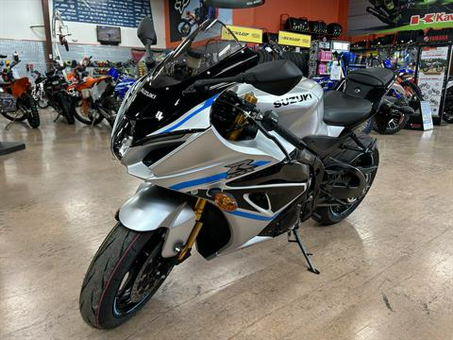 2025 Suzuki GSX-R1000R