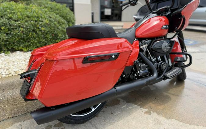 2026 Harley-Davidson Road Glide BLOOD ORANGE