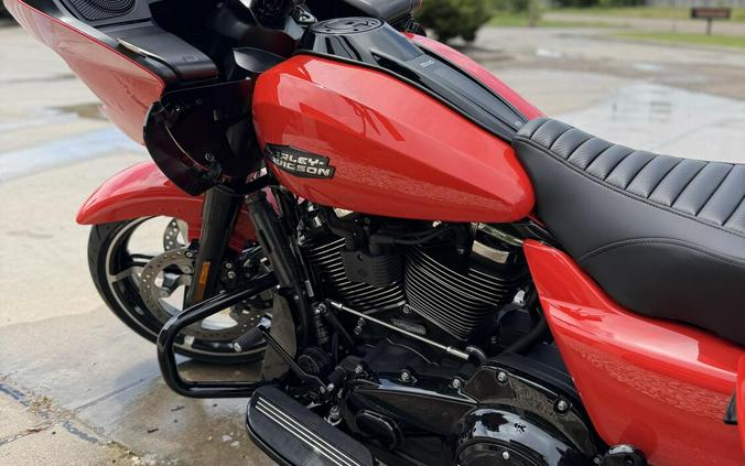 2026 Harley-Davidson Road Glide BLOOD ORANGE