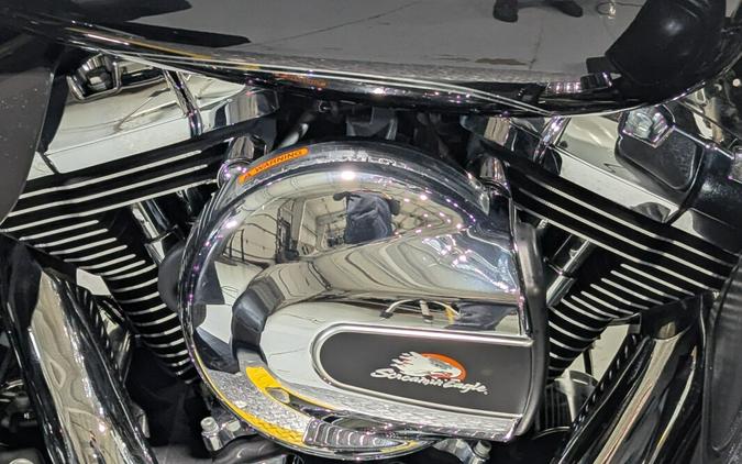 2015 Harley-Davidson Tri Glide Ultra Vivid Black