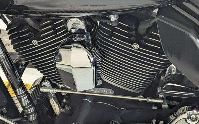 2015 Harley-Davidson Tri Glide Ultra Vivid Black