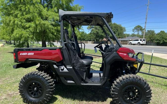 2024 Can-Am® Defender XT HD10