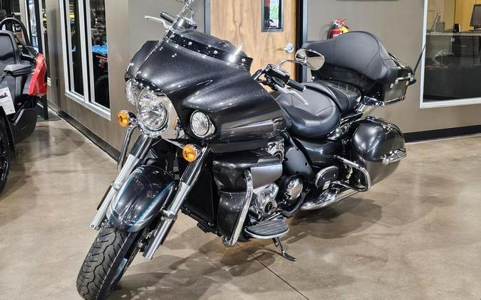 2024 Kawasaki Vulcan® 1700 Voyager® ABS