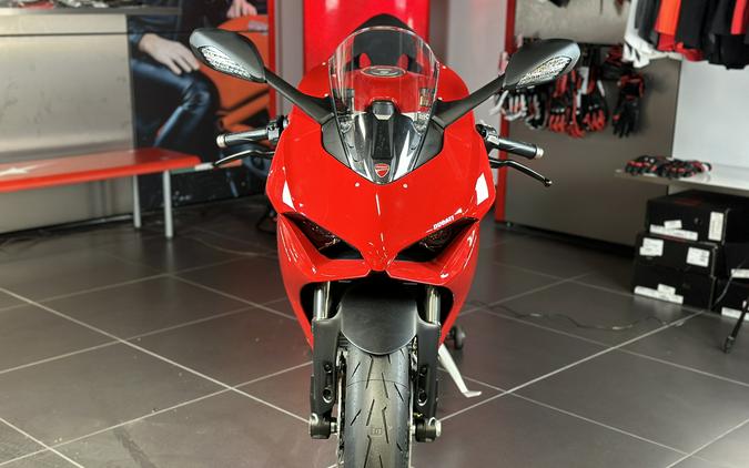 2024 Ducati PANIGALE V2